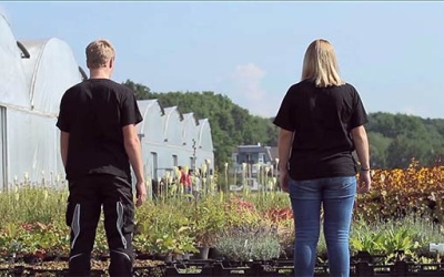 Begeisterung für ihren Beruf zeigen junge Staudengärtner in einem selbst produzierten Film